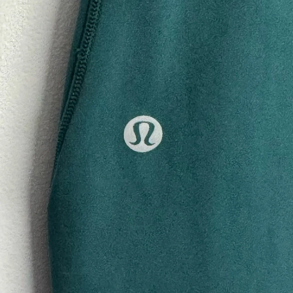 Lululemon Base Pace High-Rise Crop 23" - Green Jasper - Picture 5 of 8